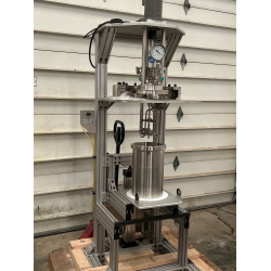 Parr 4558 2.5 Gallon Reactor